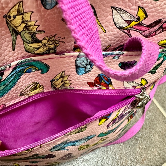 Disney Parks Princess Shoes Tablet iPad Kindle Case Bag Shoulder Strap Purse - Picture 4 of 14